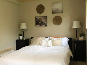 Adorable Private Stay with Garden View in Richmond